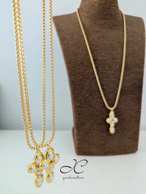 IGBAGBO - Pearl Cross Necklace